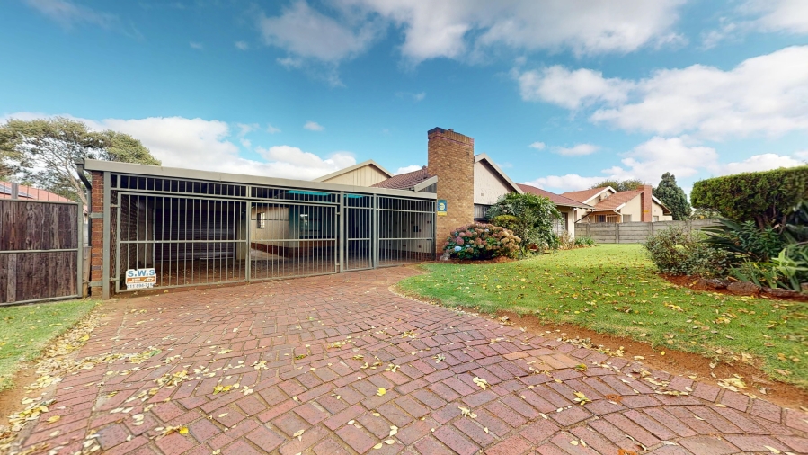 4 Bedroom Property for Sale in Lilianton Gauteng