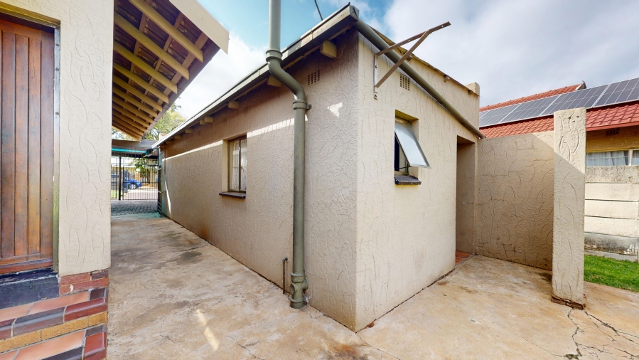 4 Bedroom Property for Sale in Lilianton Gauteng