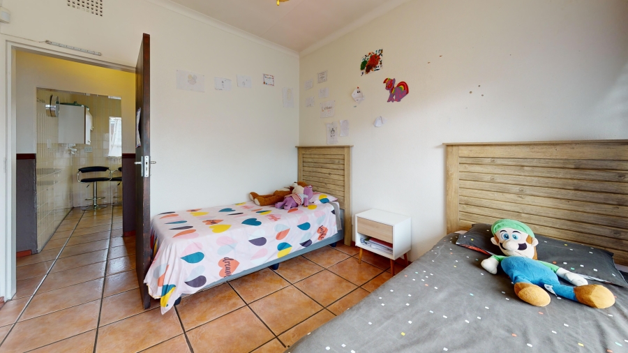 4 Bedroom Property for Sale in Lilianton Gauteng