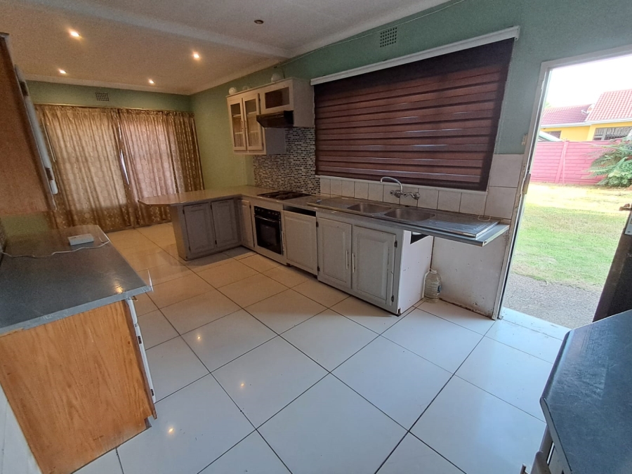 To Let 3 Bedroom Property for Rent in Vanderbijlpark SE Gauteng