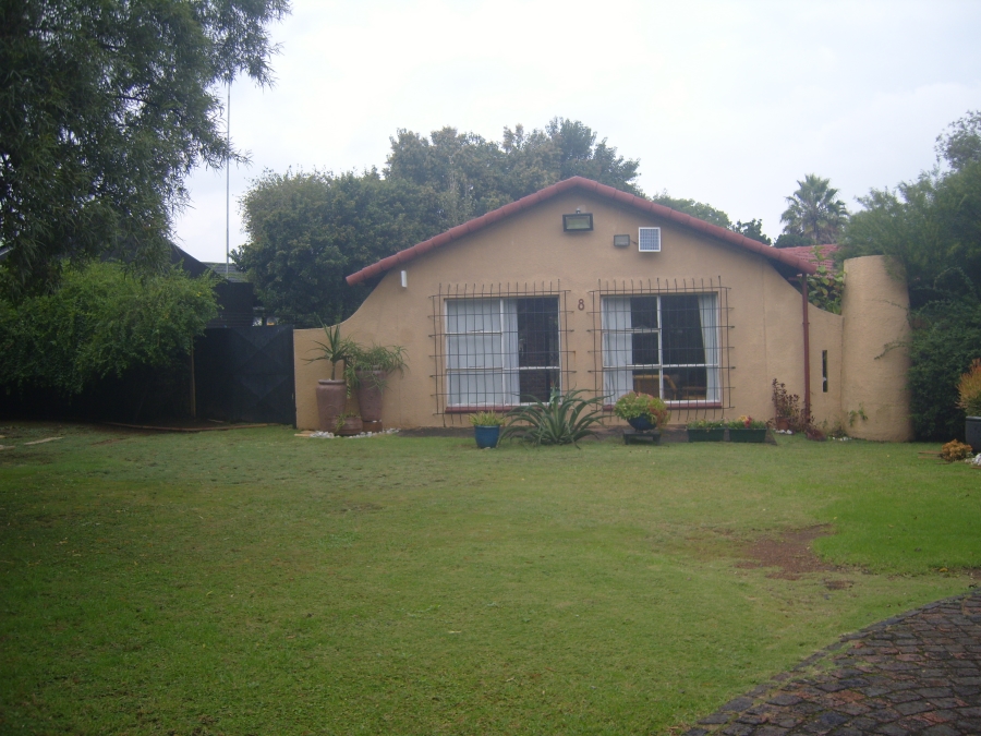 4 Bedroom Property for Sale in Brackenhurst Gauteng