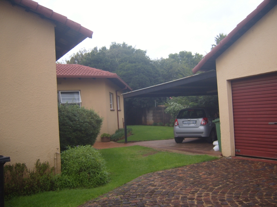 4 Bedroom Property for Sale in Brackenhurst Gauteng
