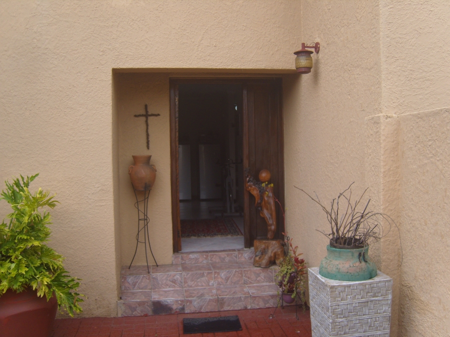 4 Bedroom Property for Sale in Brackenhurst Gauteng