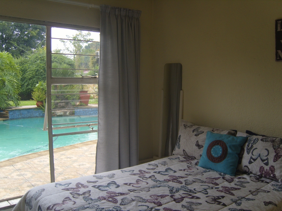 4 Bedroom Property for Sale in Brackenhurst Gauteng