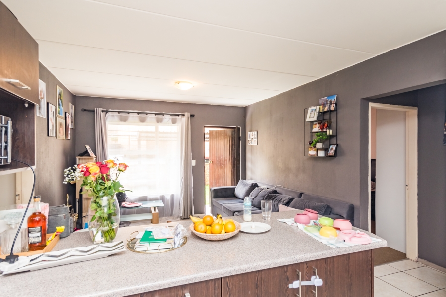 2 Bedroom Property for Sale in Honeypark Gauteng