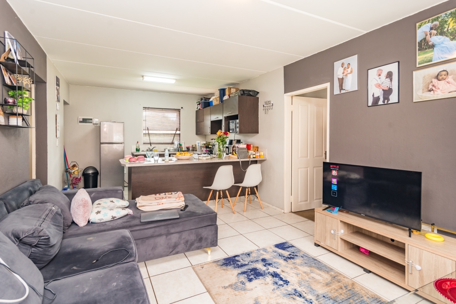 2 Bedroom Property for Sale in Honeypark Gauteng