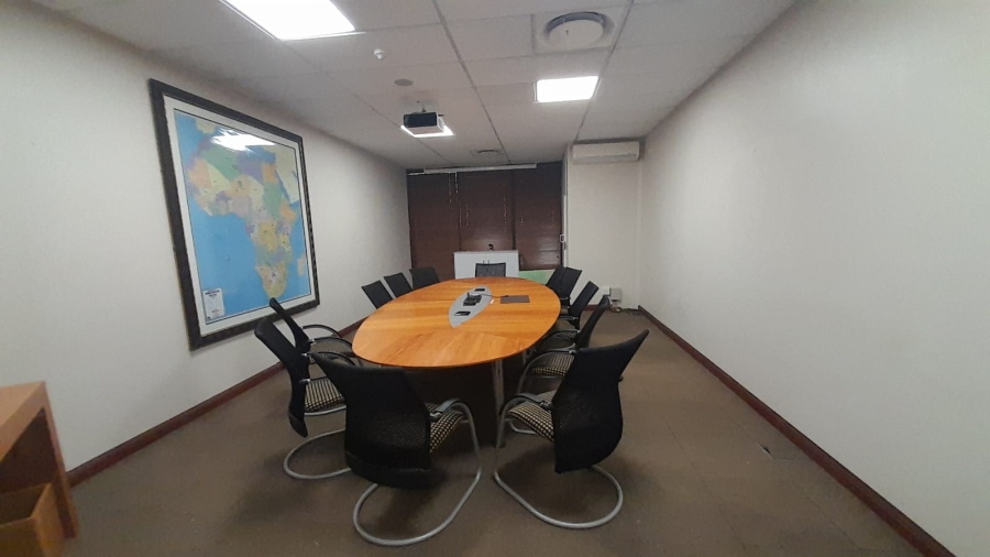 To Let Commercial Property for Rent in Randjespark Gauteng