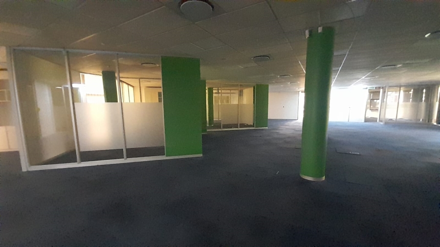 To Let Commercial Property for Rent in Randjespark Gauteng