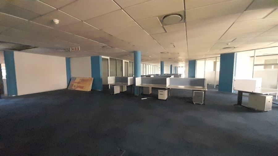 To Let Commercial Property for Rent in Randjespark Gauteng
