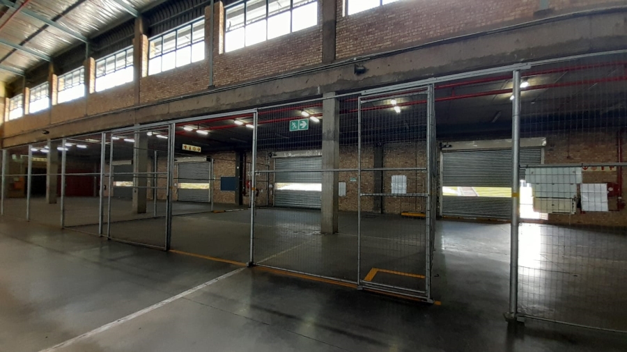 To Let Commercial Property for Rent in Randjespark Gauteng