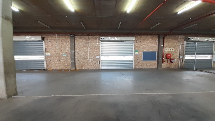 To Let Commercial Property for Rent in Randjespark Gauteng