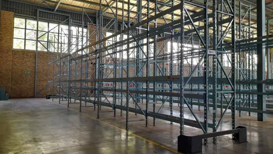 To Let Commercial Property for Rent in Randjespark Gauteng