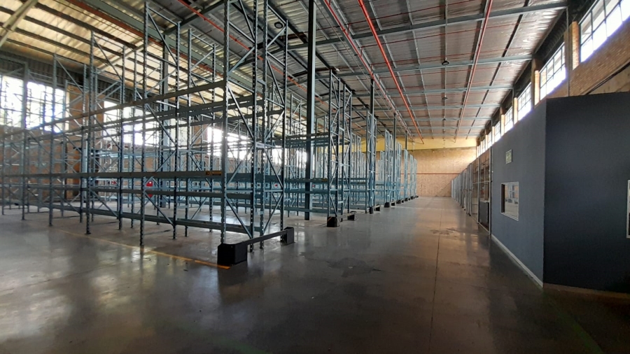 To Let Commercial Property for Rent in Randjespark Gauteng