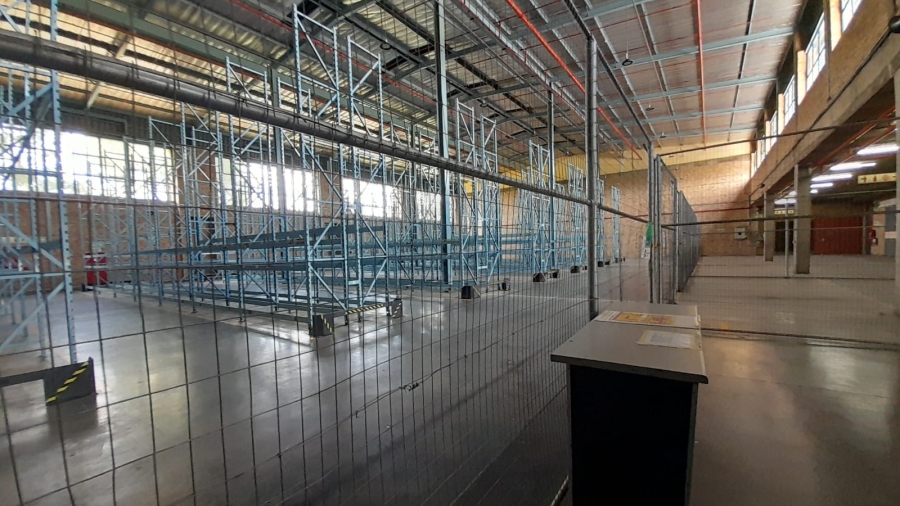 To Let Commercial Property for Rent in Randjespark Gauteng