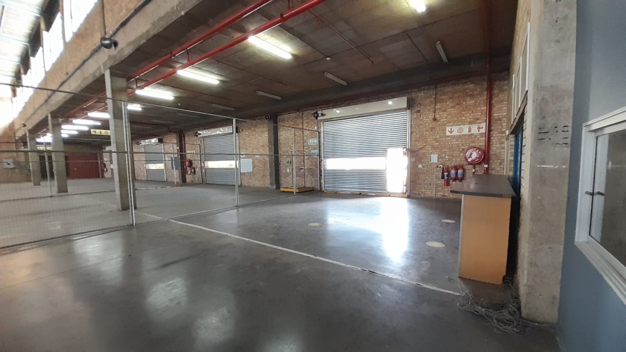 To Let Commercial Property for Rent in Randjespark Gauteng