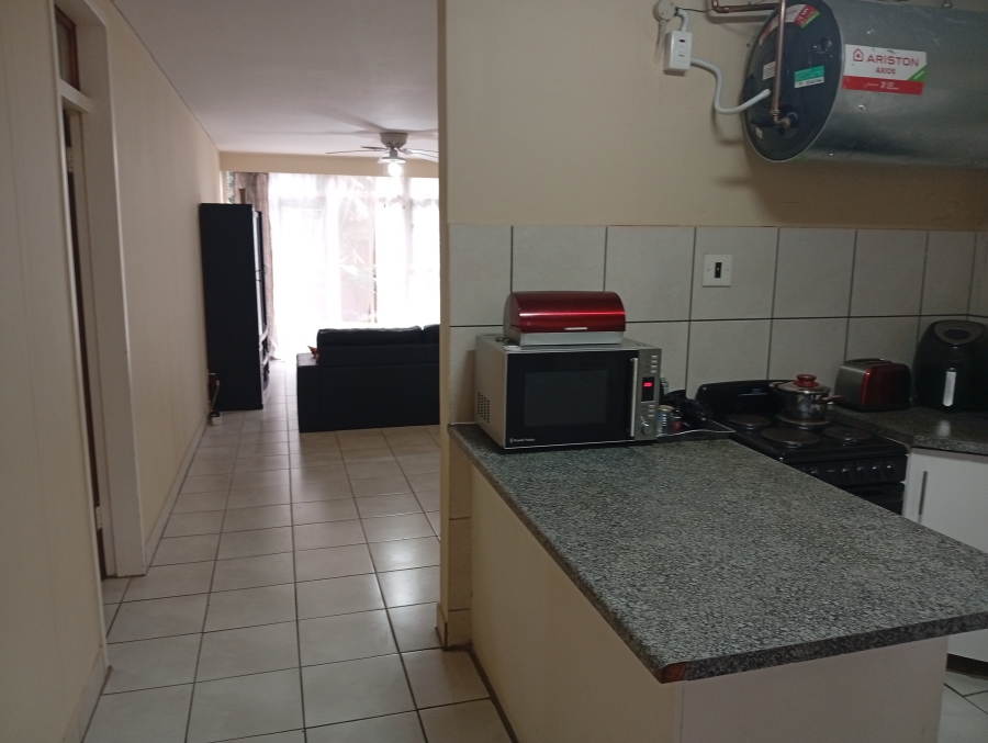 To Let 2 Bedroom Property for Rent in Silverton Gauteng