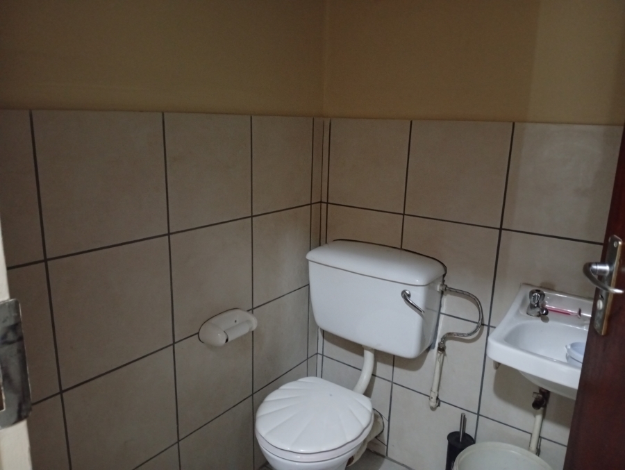 To Let 2 Bedroom Property for Rent in Silverton Gauteng