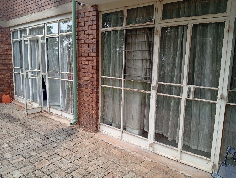 To Let 2 Bedroom Property for Rent in Silverton Gauteng