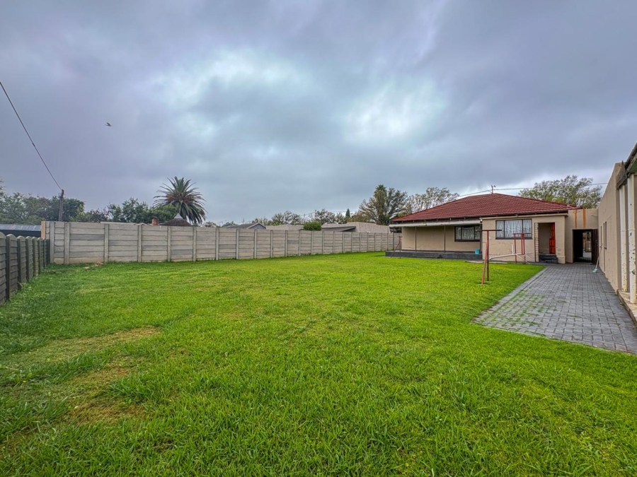 3 Bedroom Property for Sale in Dalview Gauteng