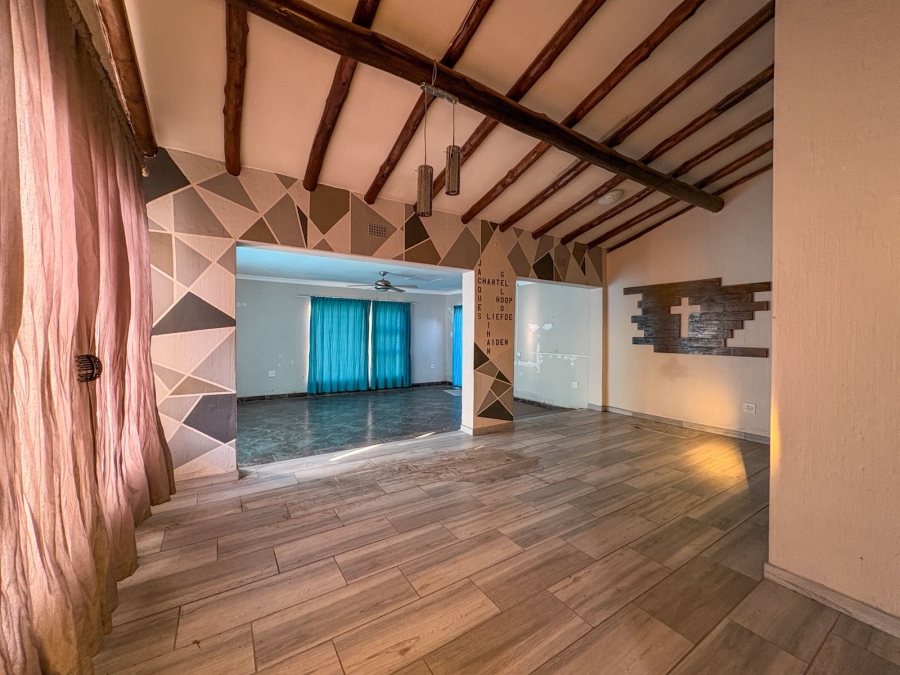 4 Bedroom Property for Sale in New State Areas Gauteng