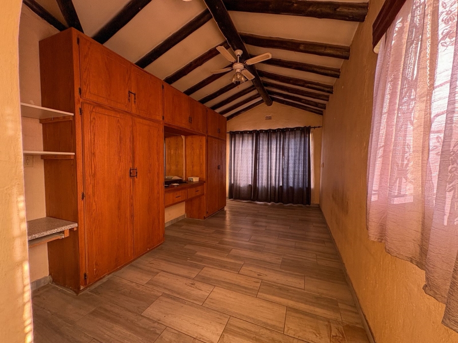 4 Bedroom Property for Sale in New State Areas Gauteng