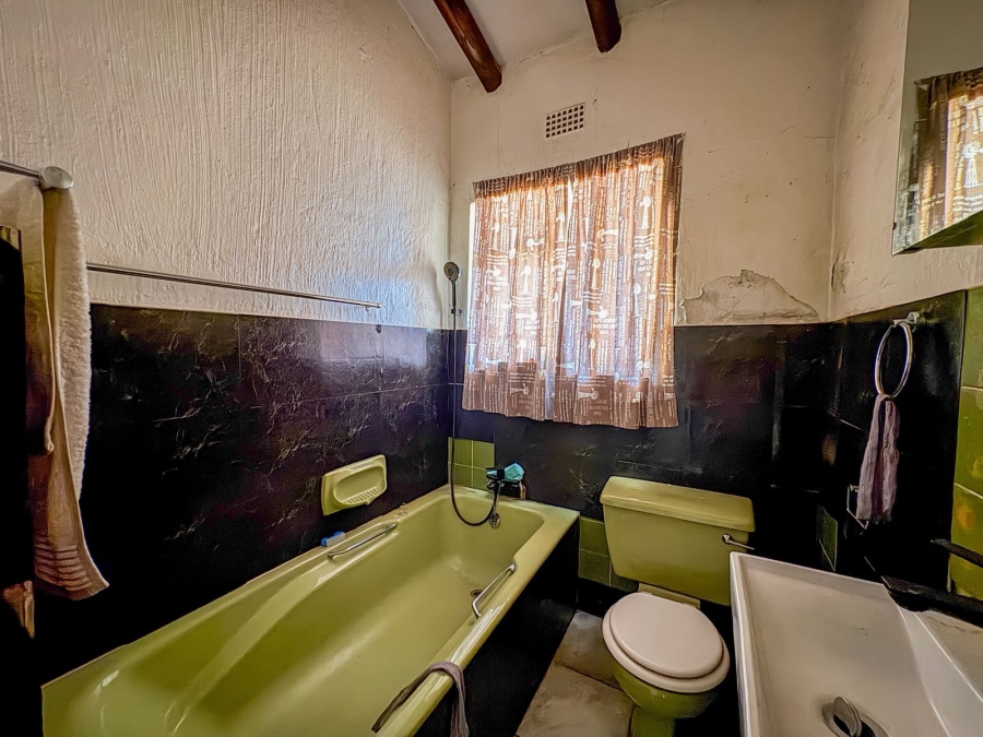 4 Bedroom Property for Sale in New State Areas Gauteng