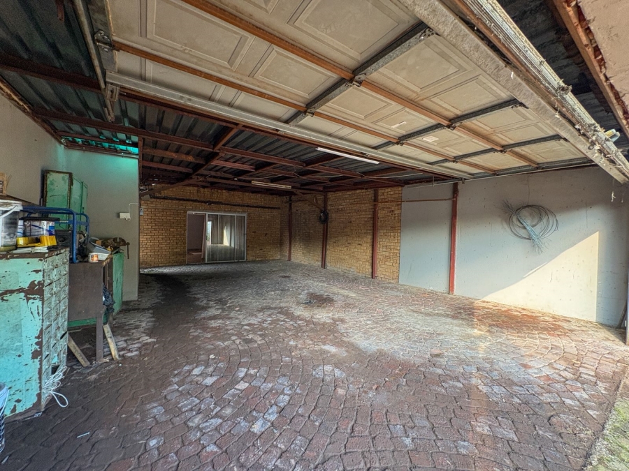 4 Bedroom Property for Sale in New State Areas Gauteng