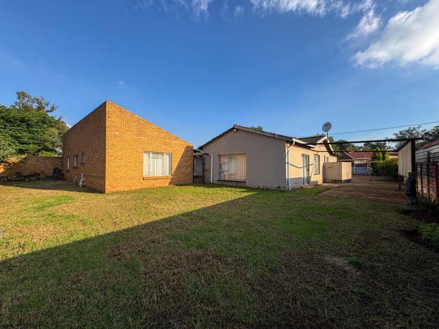 4 Bedroom Property for Sale in New State Areas Gauteng