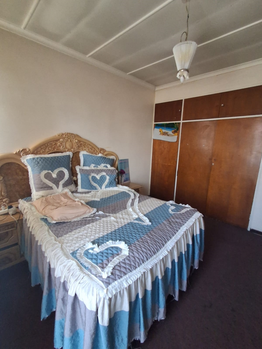 2 Bedroom Property for Sale in Peacehaven Gauteng