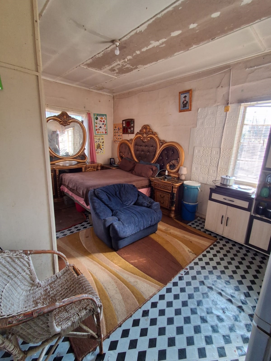 5 Bedroom Property for Sale in Peacehaven Gauteng