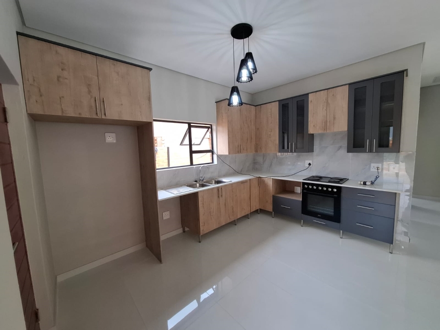 3 Bedroom Property for Sale in Annlin Gauteng