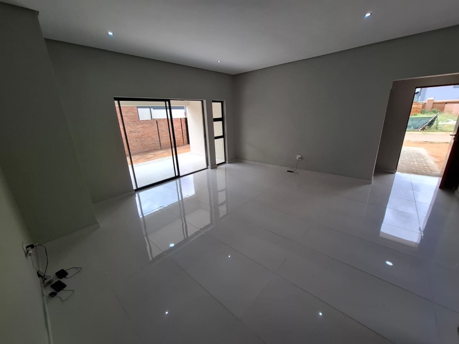 3 Bedroom Property for Sale in Annlin Gauteng