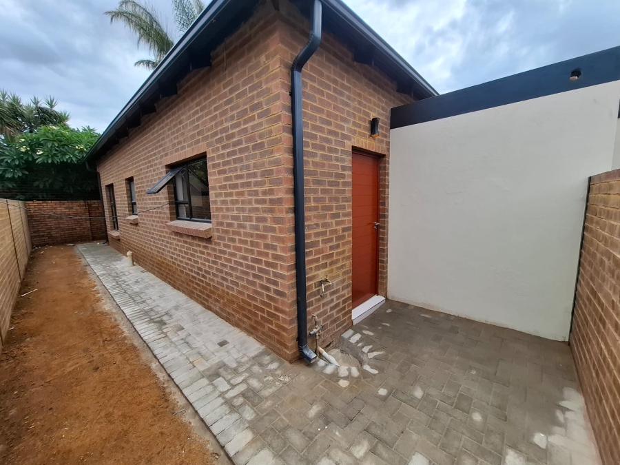 3 Bedroom Property for Sale in Annlin Gauteng