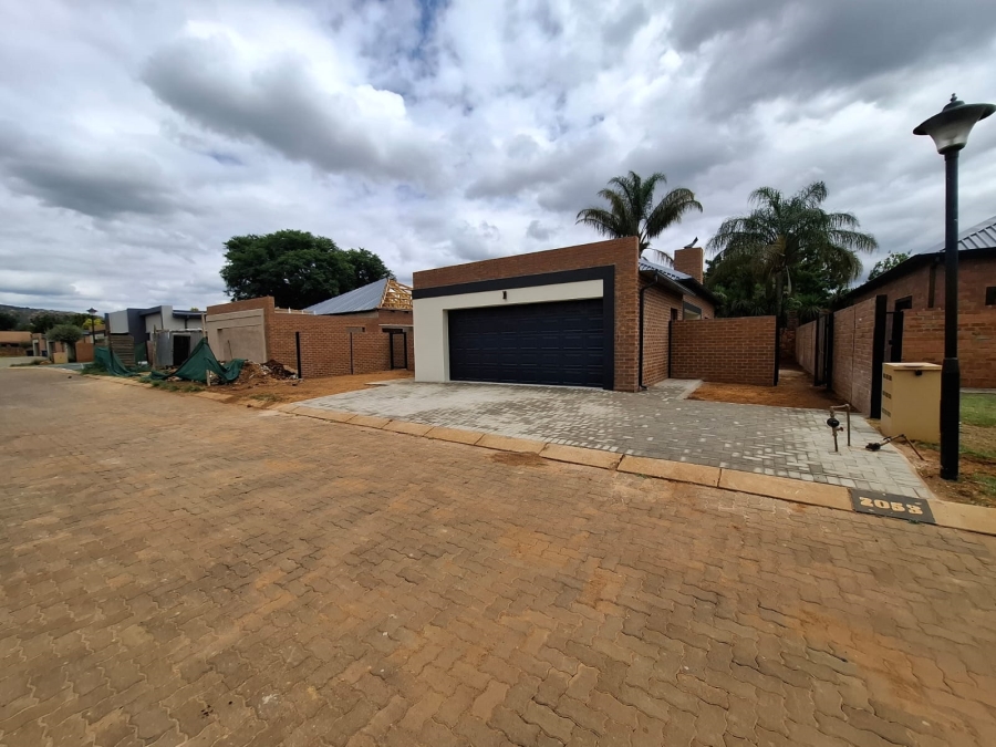 3 Bedroom Property for Sale in Annlin Gauteng