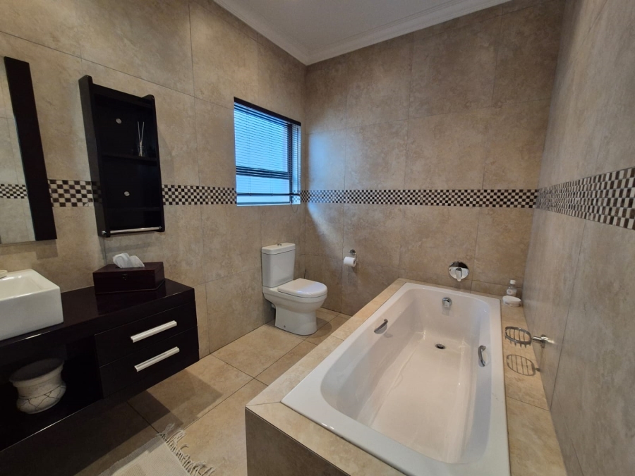 4 Bedroom Property for Sale in Vaalview Gauteng