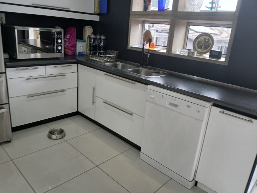 3 Bedroom Property for Sale in Gerdview Gauteng