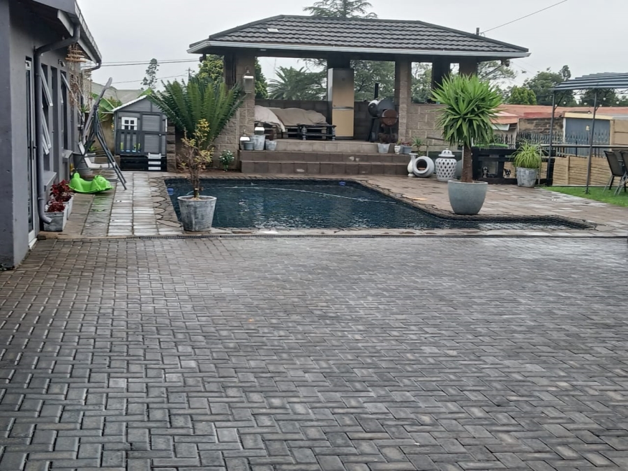 3 Bedroom Property for Sale in Gerdview Gauteng