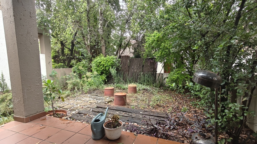 To Let 1 Bedroom Property for Rent in Broadacres Gauteng
