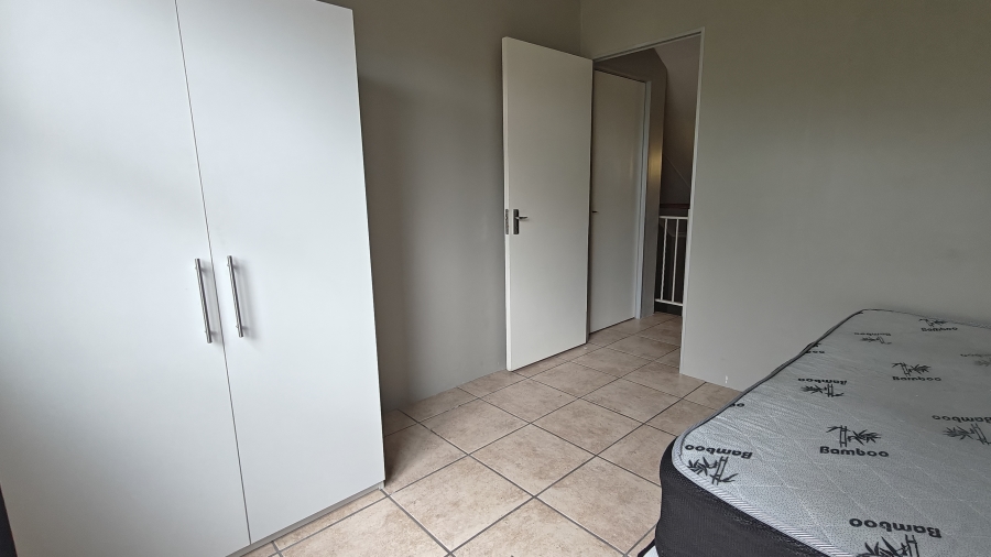 To Let 1 Bedroom Property for Rent in Broadacres Gauteng