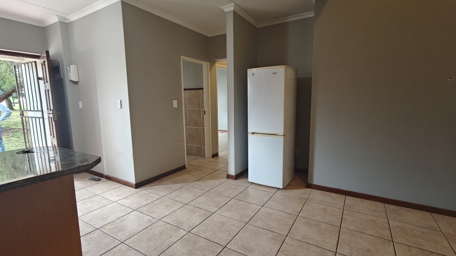 To Let 1 Bedroom Property for Rent in Broadacres Gauteng