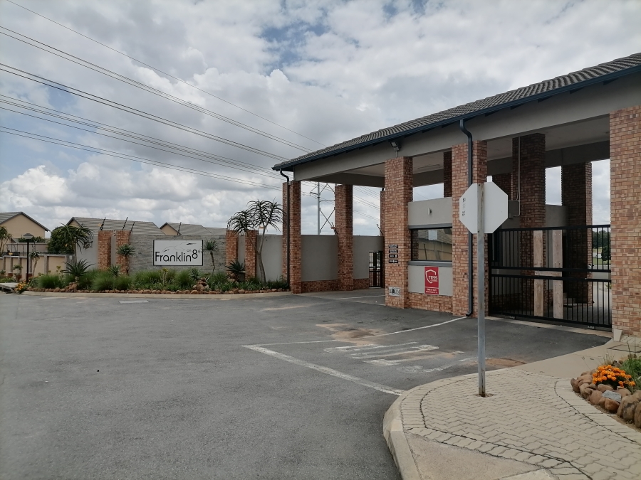 3 Bedroom Property for Sale in Noordwyk Gauteng