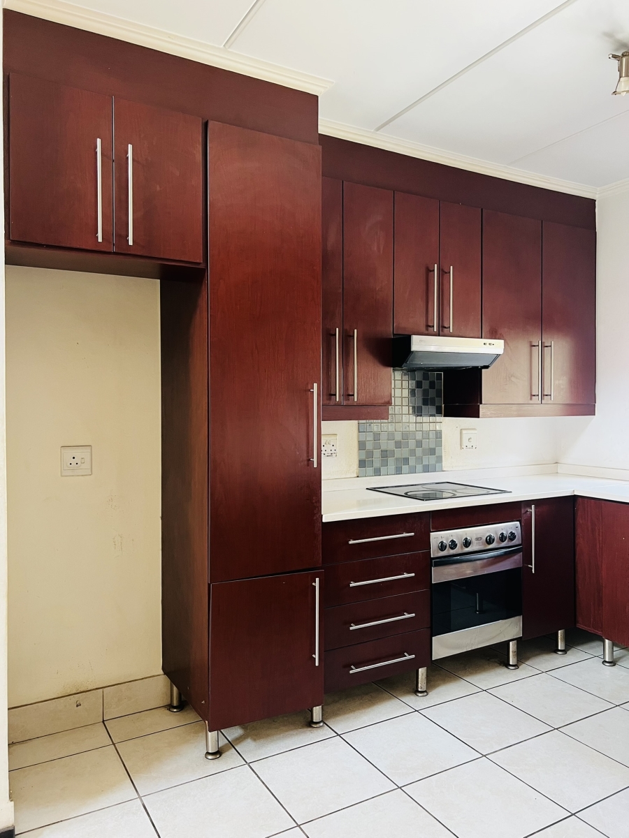 2 Bedroom Property for Sale in Bedfordview Gauteng