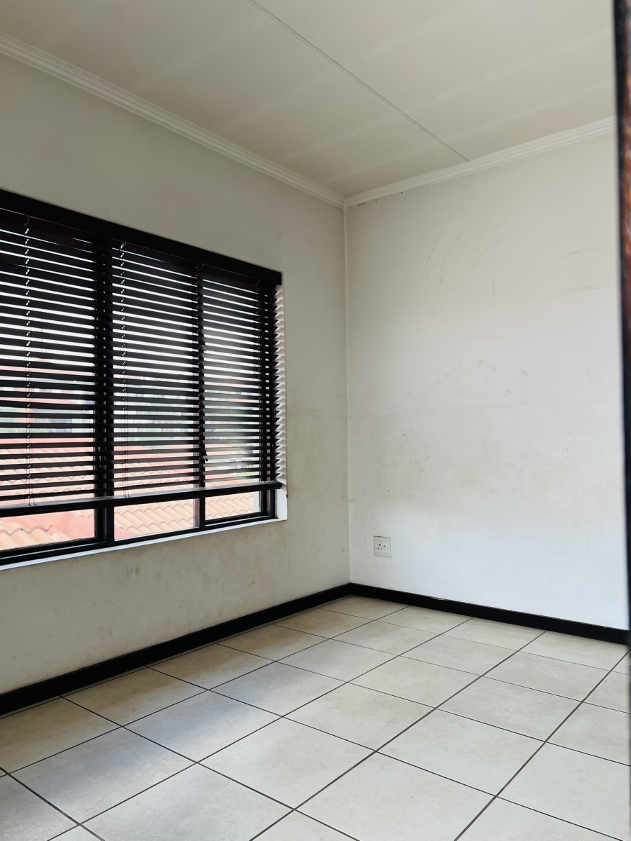 2 Bedroom Property for Sale in Bedfordview Gauteng