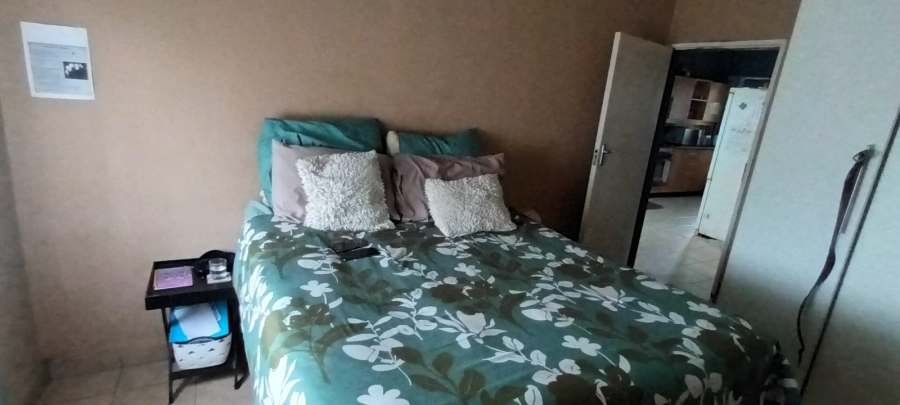 2 Bedroom Property for Sale in Mountain View Gauteng
