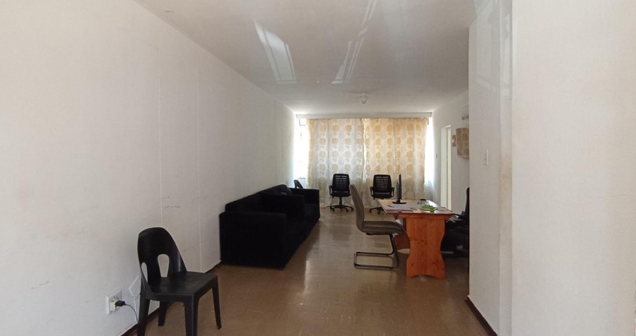 2 Bedroom Property for Sale in Muckleneuk Gauteng