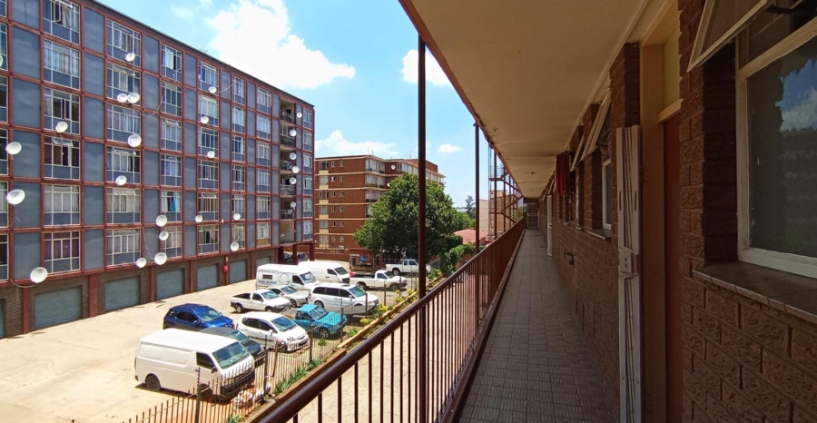 2 Bedroom Property for Sale in Muckleneuk Gauteng