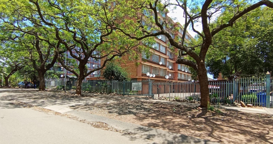 2 Bedroom Property for Sale in Muckleneuk Gauteng