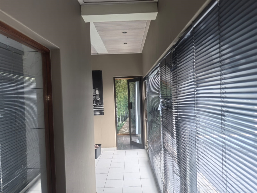 4 Bedroom Property for Sale in Horison Park Gauteng