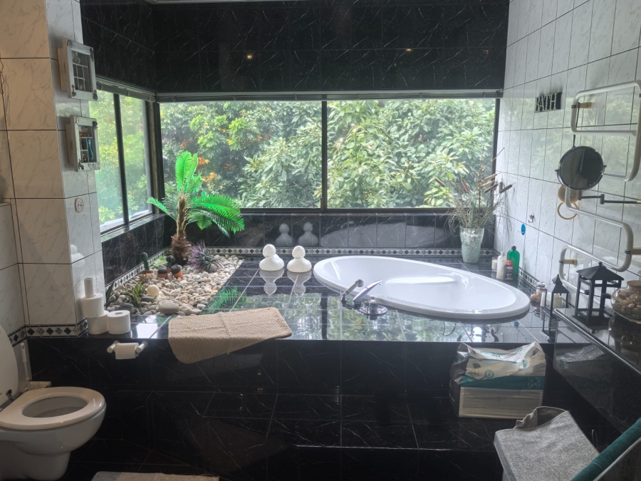 4 Bedroom Property for Sale in Horison Park Gauteng