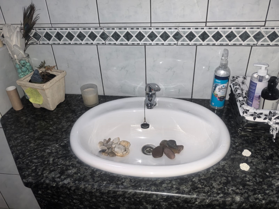 4 Bedroom Property for Sale in Horison Park Gauteng